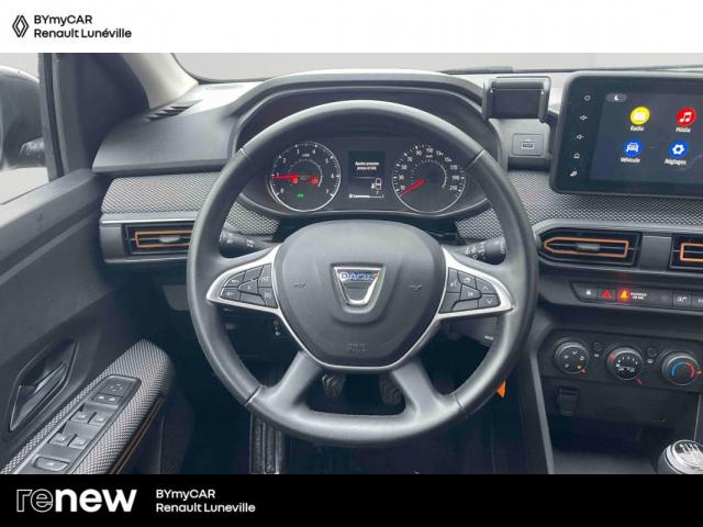 Dacia Sandero image 4