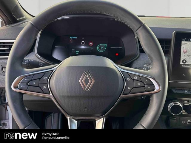 Renault Clio image 9