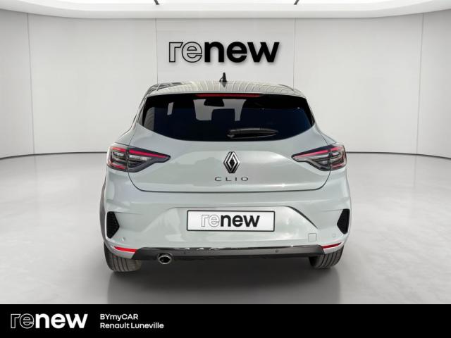 Renault Clio image 1