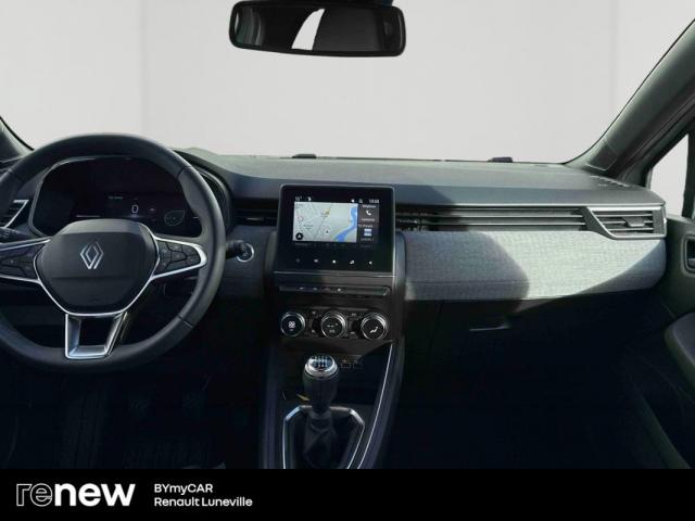 Renault Clio image 6