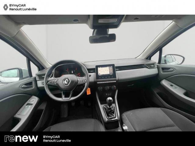 Renault Clio image 9