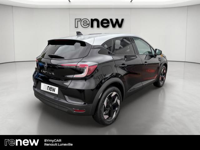 Renault Captur image 8