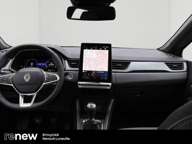 Renault Captur image 1