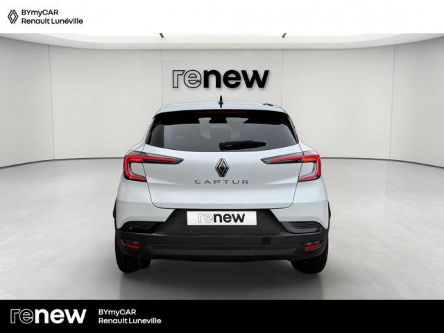 Renault Captur image 8