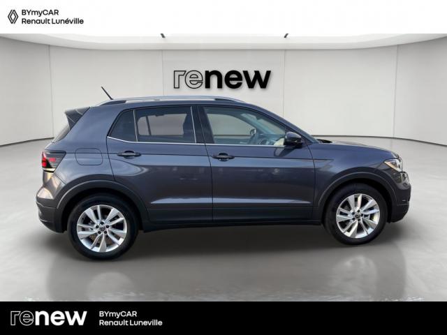 Volkswagen T-Cross image 9