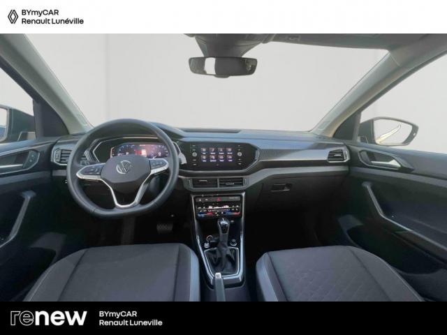 Volkswagen T-Cross image 1