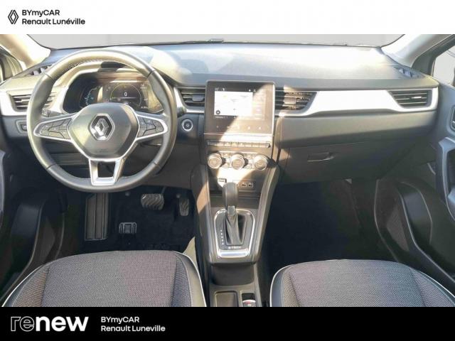 Renault Captur image 2