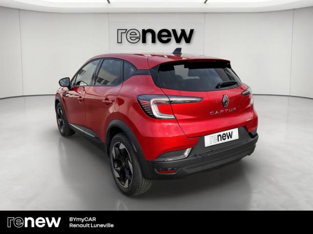 Renault Captur image 2