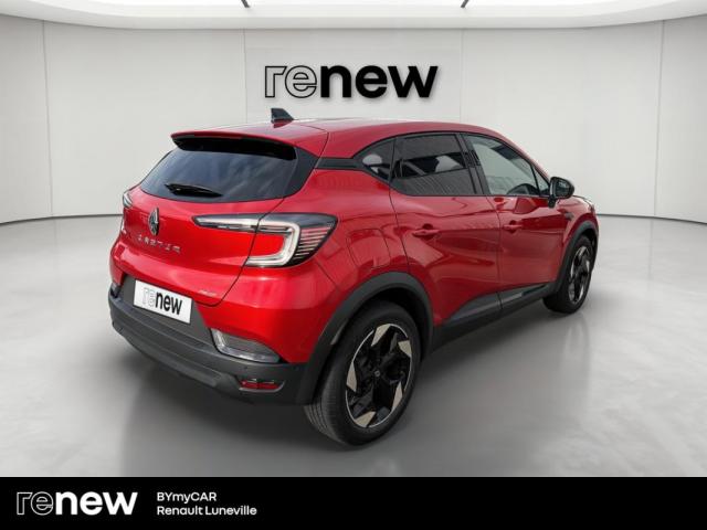 Renault Captur image 8