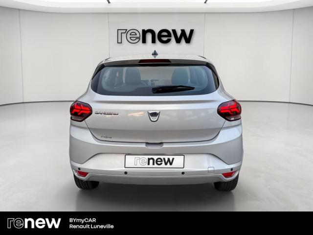 Dacia Sandero image 8