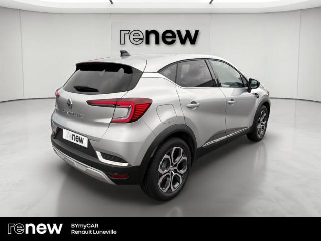 Renault Captur image 7