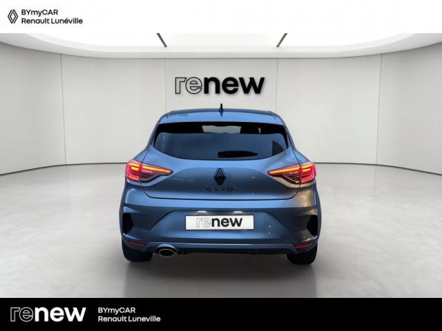 Renault Clio image 6