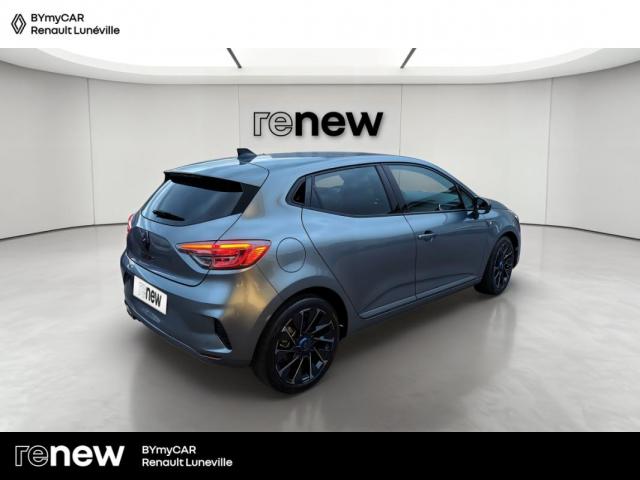 Renault Clio image 9