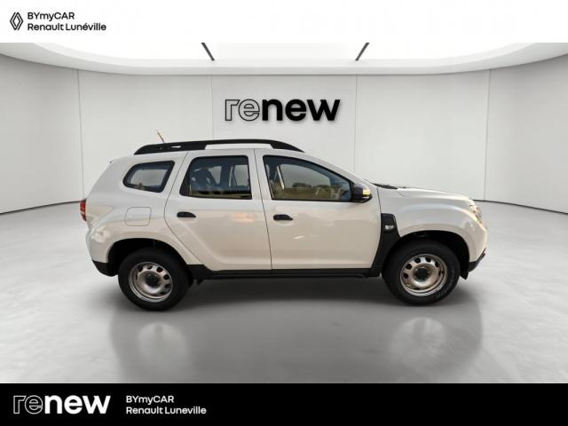 Dacia Duster image 2