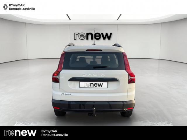 Dacia Jogger image 1