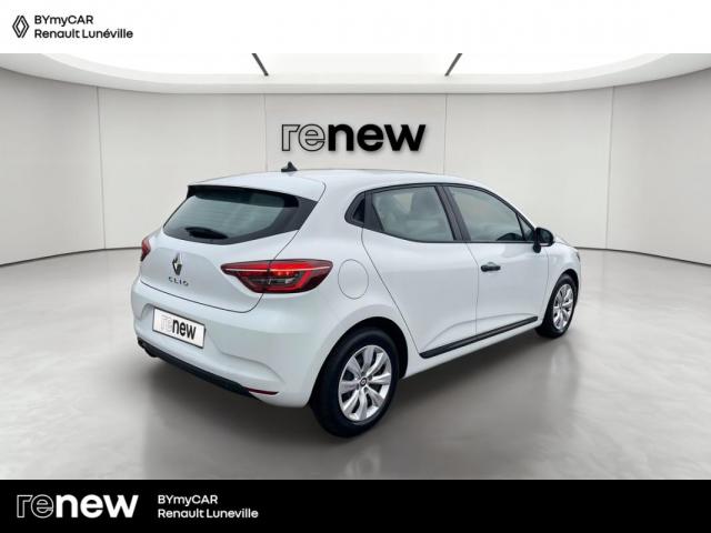 Renault Clio image 2