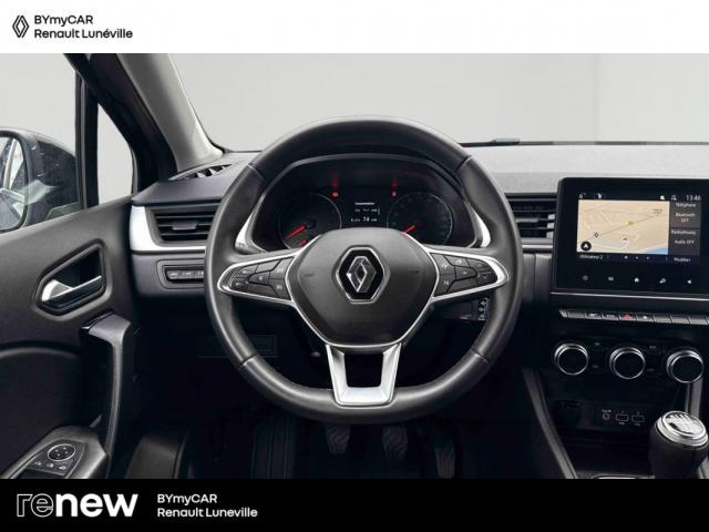 Renault Captur image 6