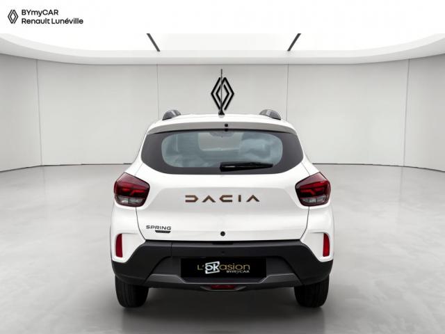 Dacia Spring image 1