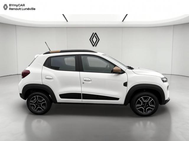Dacia Spring image 8