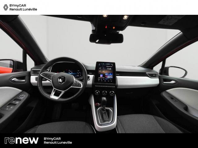 Renault Clio image 2