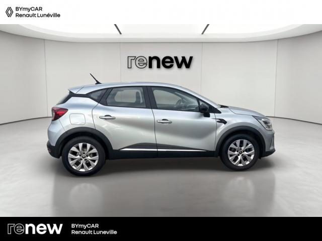 Renault Captur image 8