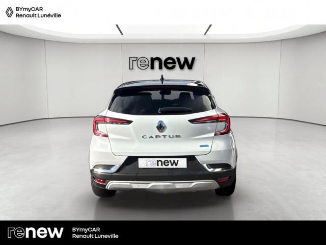 Renault Captur image 1
