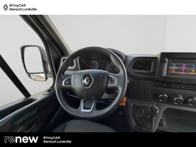 Renault Master image 9