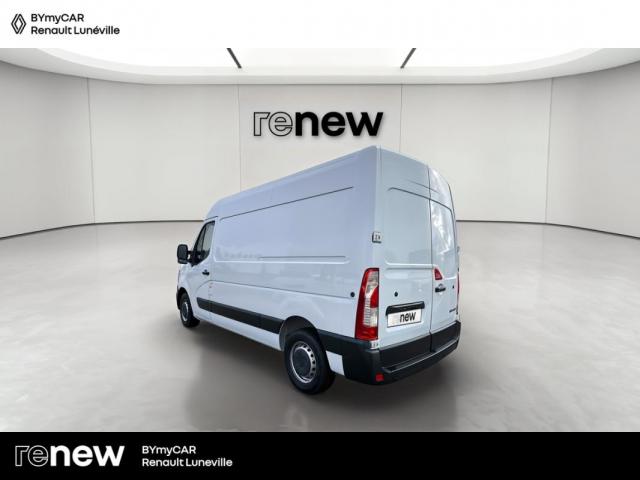 Renault Master image 2