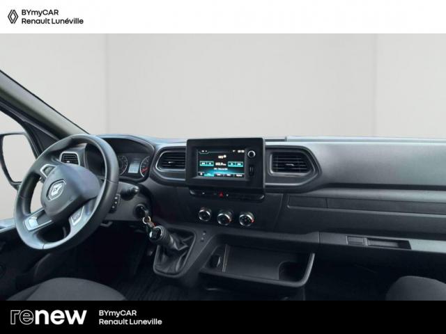 Renault Master image 4