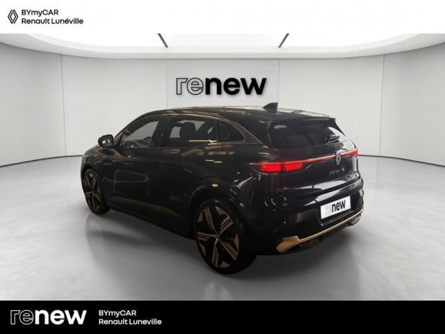 Renault Mégane E-Tech image 6