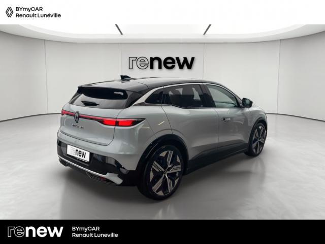 Renault Mégane E-Tech image 4