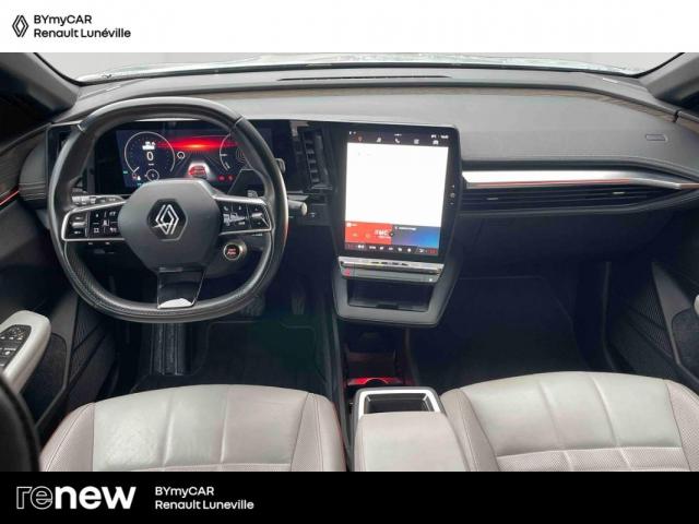 Renault Mégane E-Tech image 8