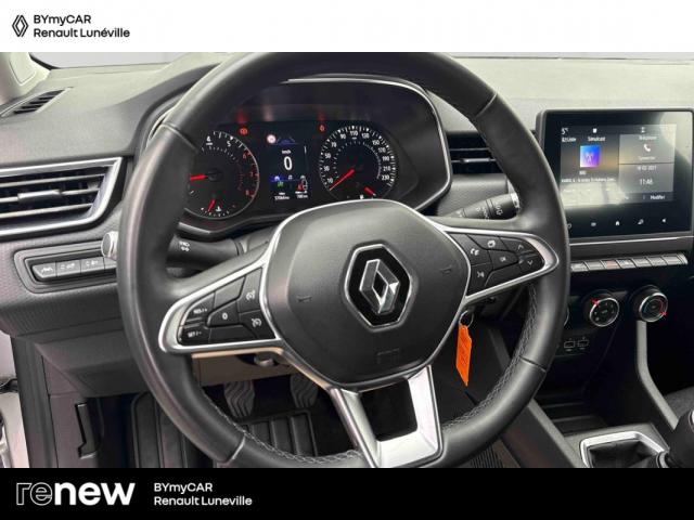 Renault Clio image 8