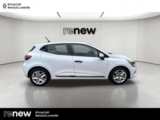 Renault Clio image 9