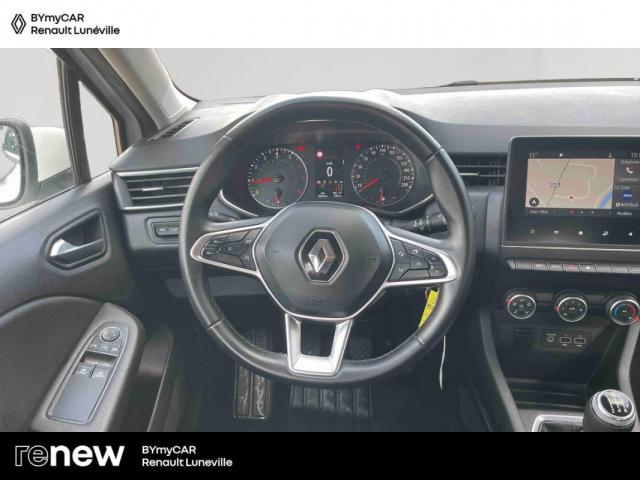 Renault Clio image 6