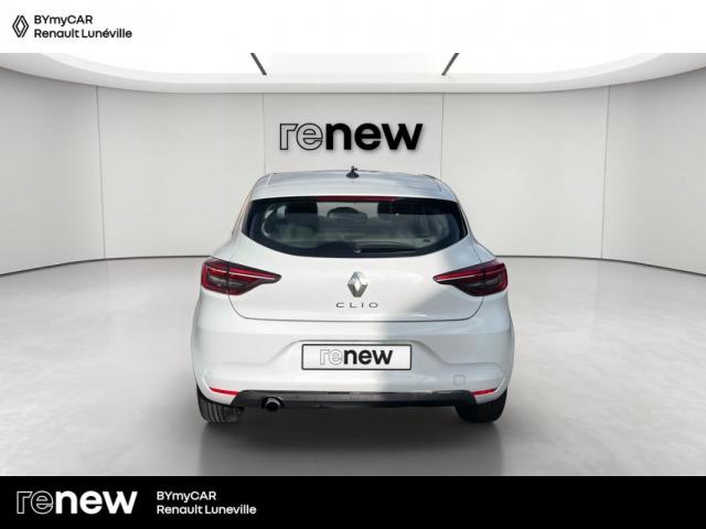 Renault Clio image 8