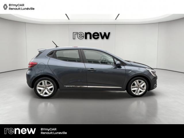 Renault Clio image 9