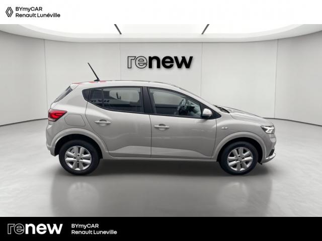 Dacia Sandero image 2