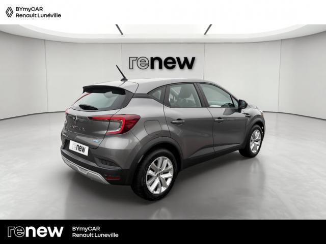 Renault Captur image 2