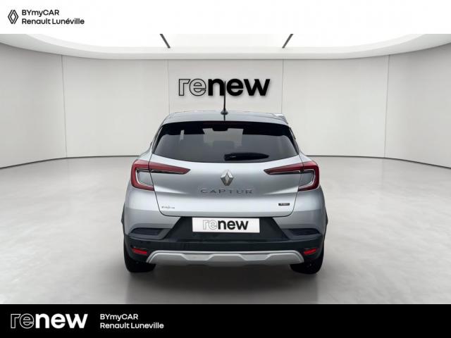 Renault Captur image 2