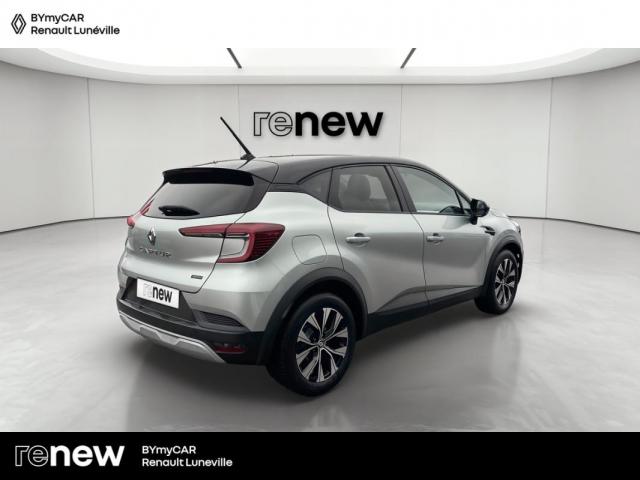 Renault Captur image 9