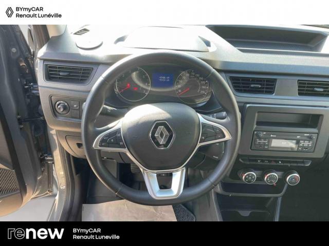 Renault Express Van image 8