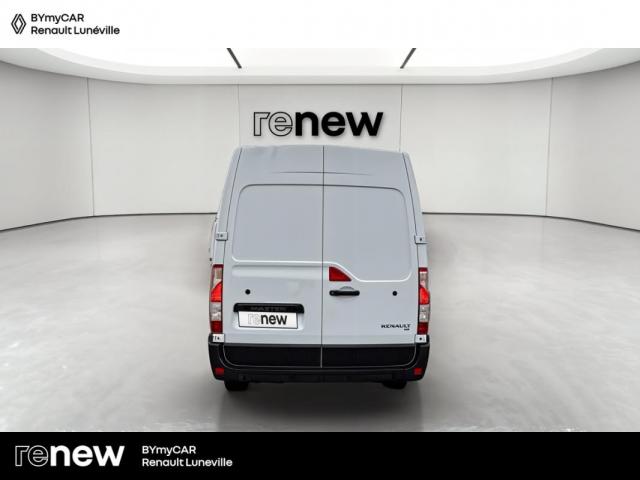 Renault Master image 8