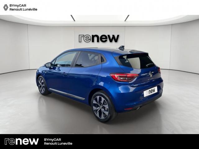Renault Clio image 9