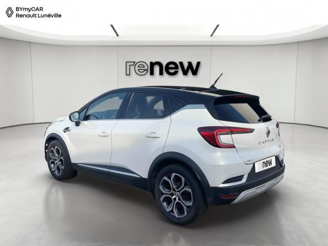 Renault Captur image 2