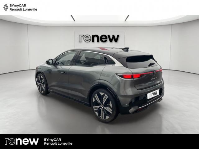 Renault Mégane E-Tech image 6