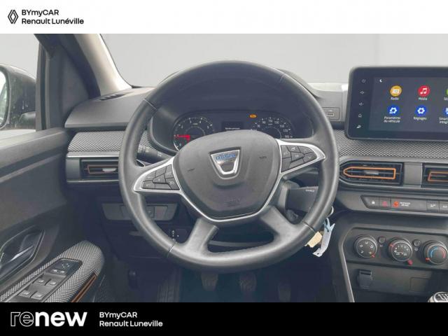 Dacia Sandero image 8