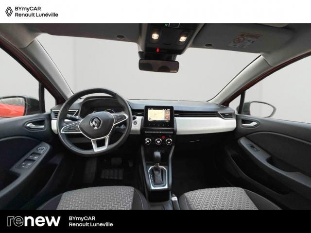 Renault Clio image 8