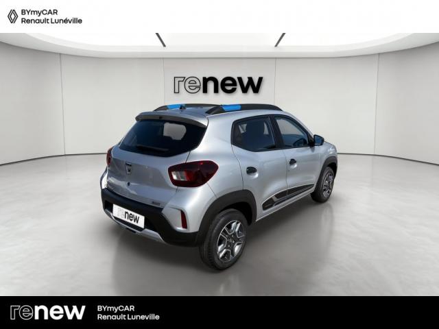 Dacia Spring image 7