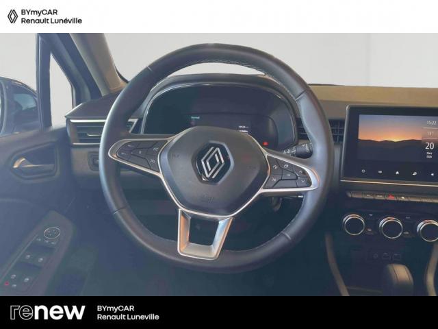 Renault Clio image 1